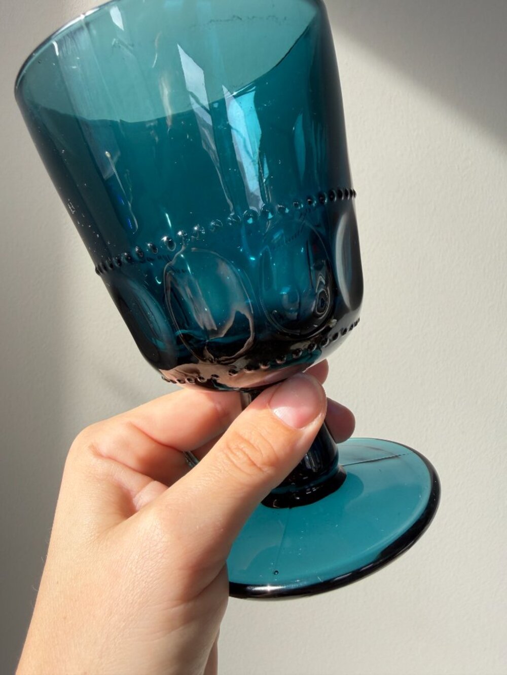 3/$30 🌟 Vintage King's Crown Blue Thumbprint Glass - Picture 3 of 6
